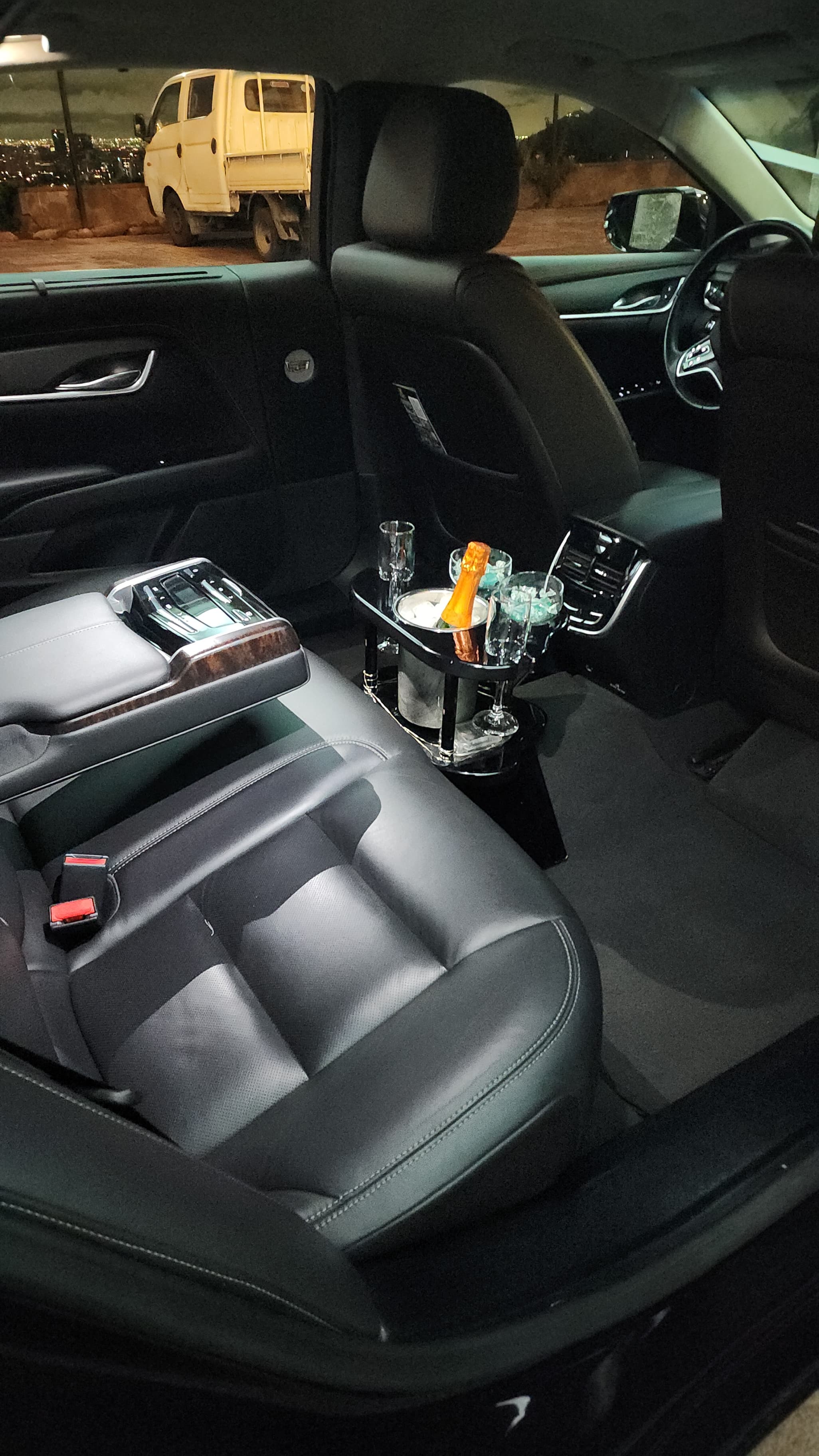 Cadillac XTS-L LWB